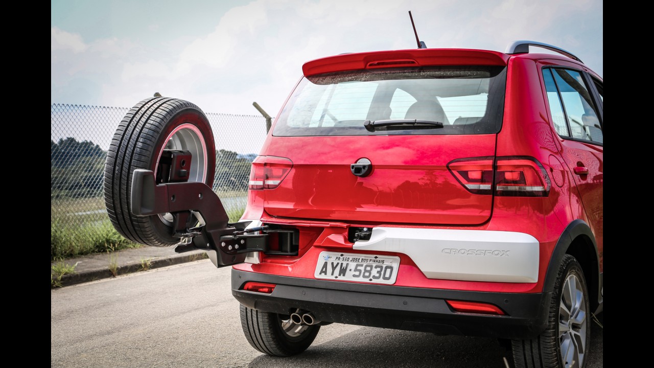 Teste CARPLACE: VW CrossFox nunca foi tão refinado - e tão caro!