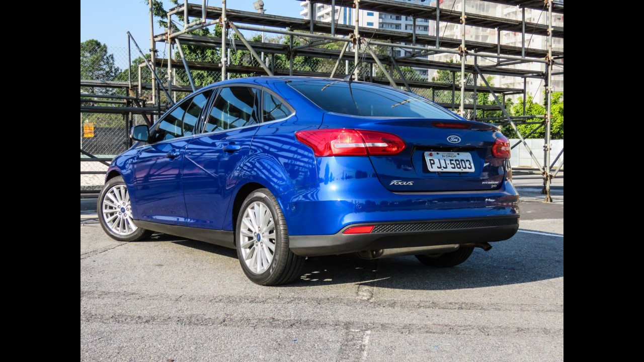 Sedãs médios: Novo Cruze estreia em segundo e Focus sobe ao pódio em julho