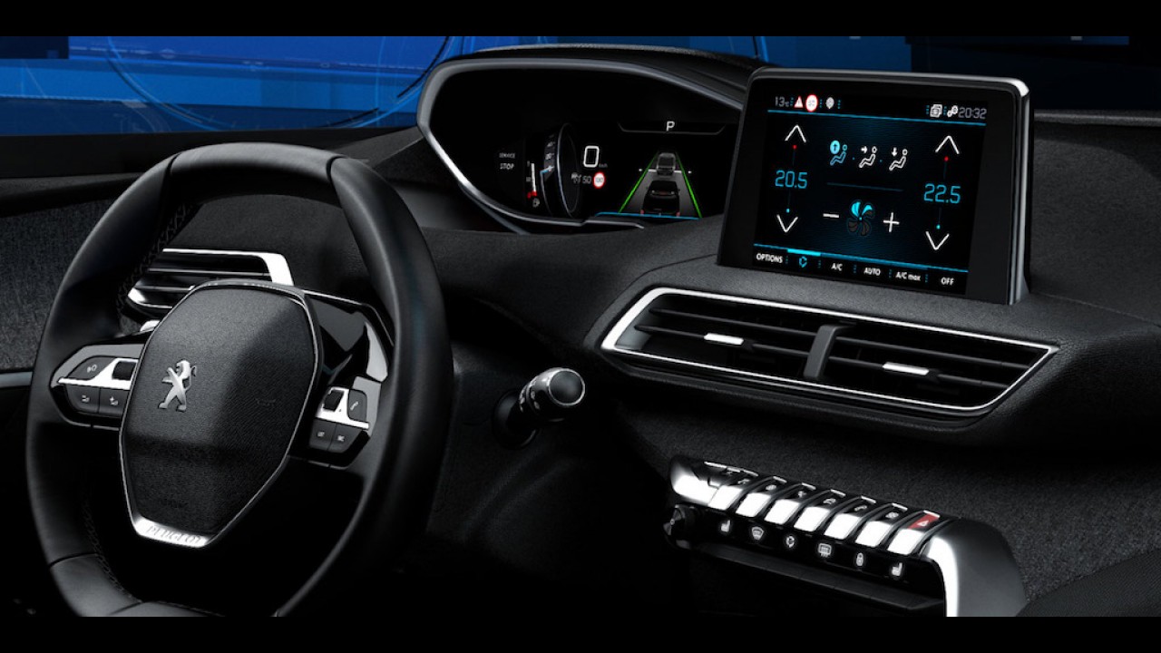 Flagra! Novo Peugeot 3008 2017 fica mais SUV e menos minivan