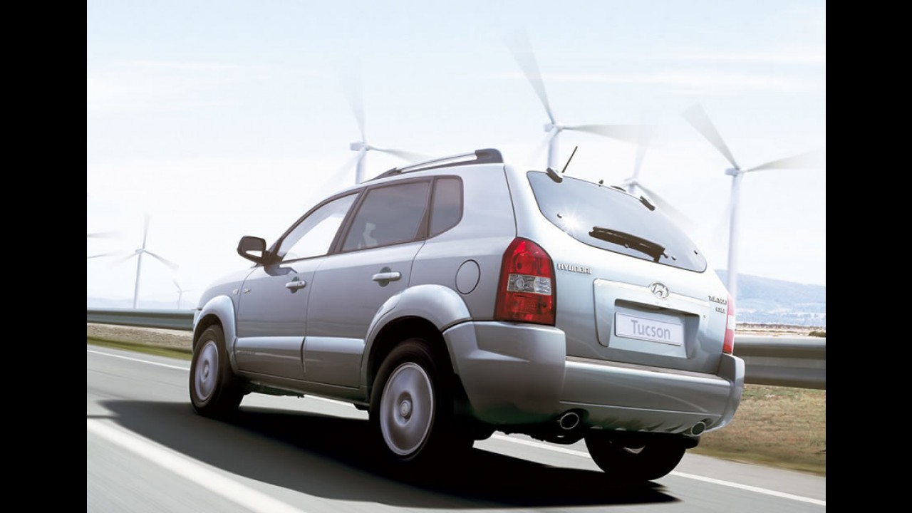 SUVs: HR-V abre vantagem sobre o Renegade nas vendas de abril