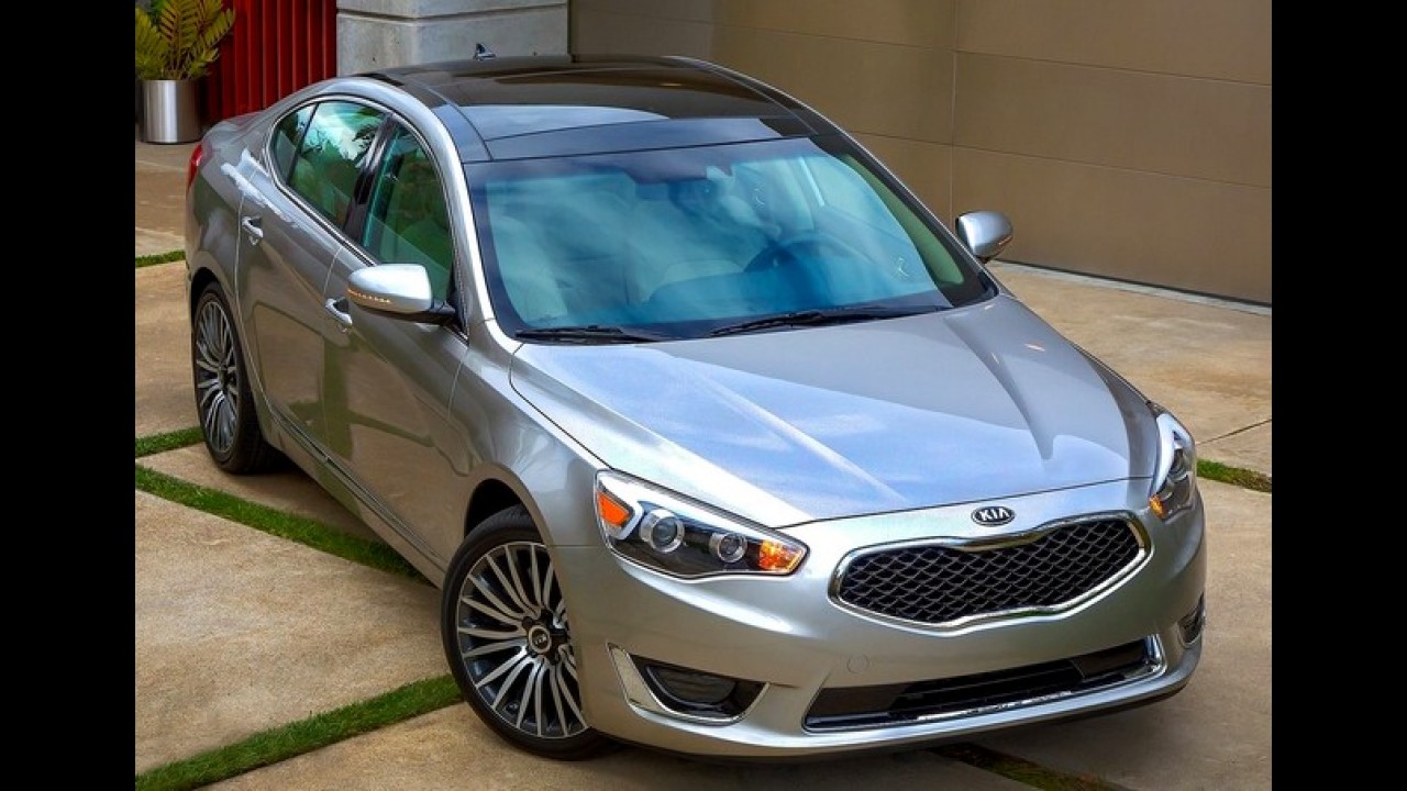 Kia divulga mais imagens do novo Cadenza 2017