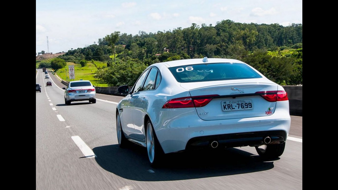 Volta Rápida: Jaguar XF bebe na fonte do XE e quer a liderança do segmento