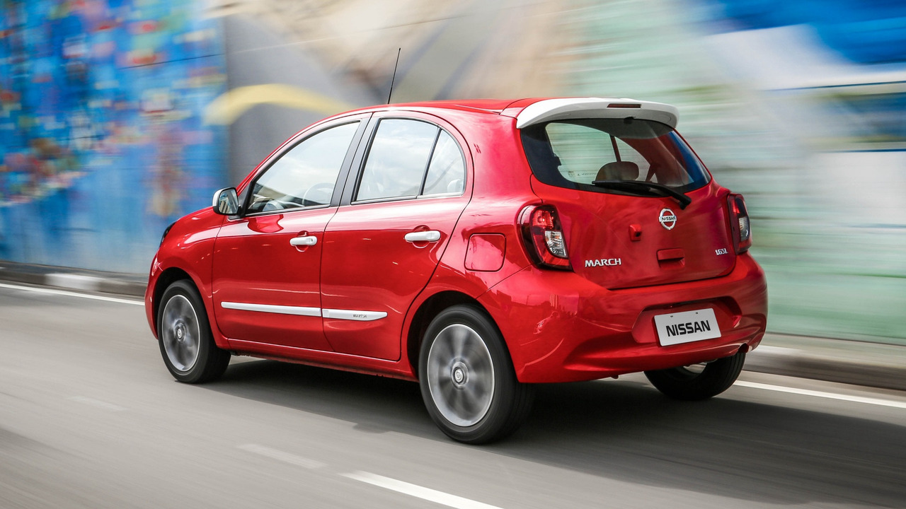 Nissan March e Versa