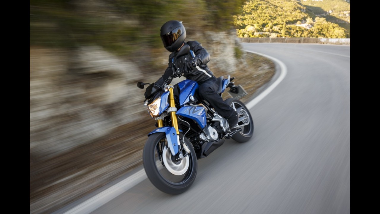 Esta é a versão de produção da BMW G310 R, naked que será feita no Brasil
