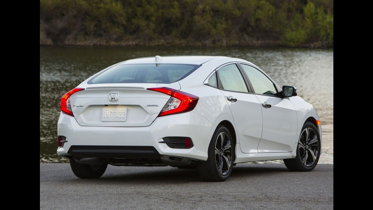 Novo Honda Civic 1.5 turbo terá opção de câmbio manual nos EUA