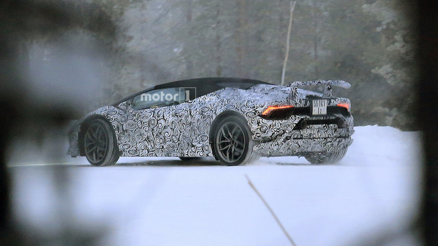 2018 Lamborghini Huracan Spyder Performante spy photo
