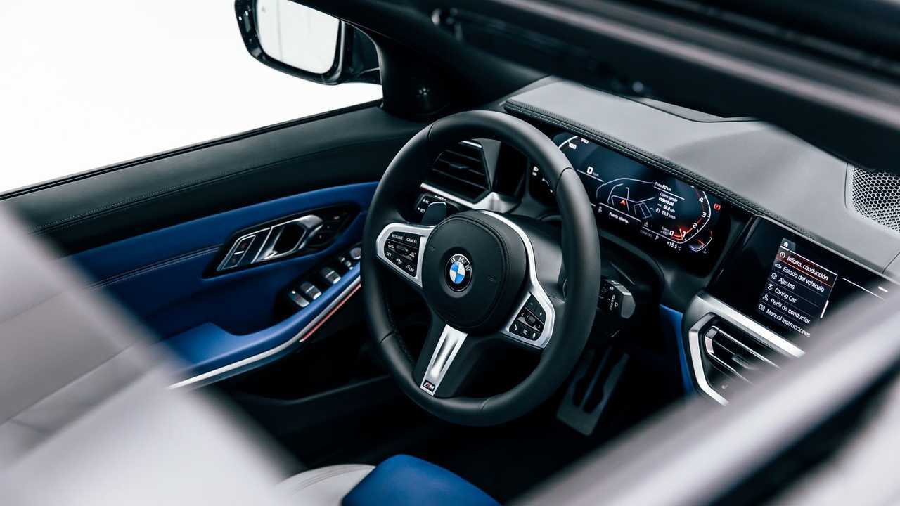 BMW M340i xDrive Touring First Edition