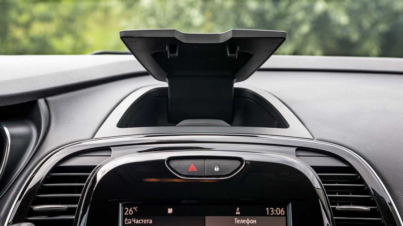 Kia XCeed, Renault Kaptur, Lexus UX