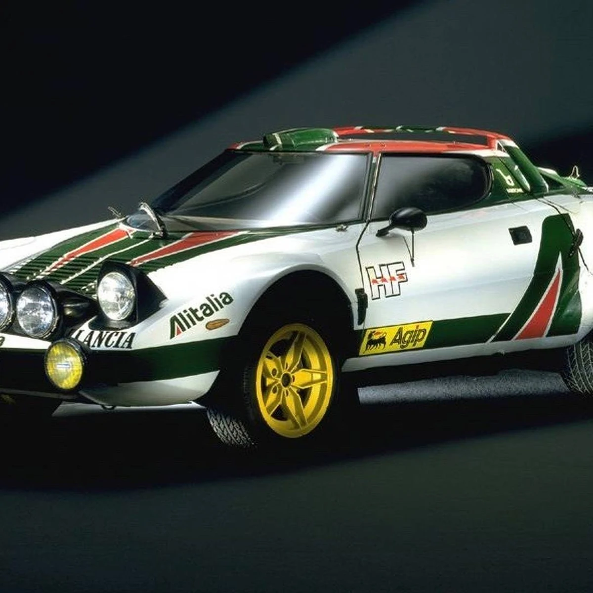 Motor1.com Legends: 1974 Lancia Stratos