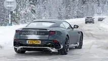 Yeni Aston Martin Vanquish karda test edilirken yakalandı