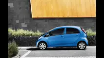 Peugeot iOn per San Gimignano