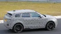 2019 Range Rover Evoque spy photo
