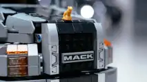Mächtiger US-Truck aus Lego