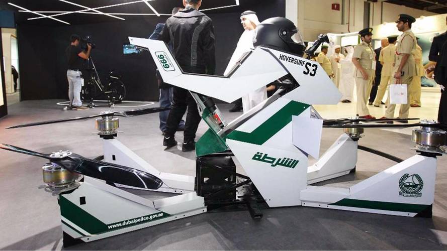 VIDÉO - La moto volante de la police de Dubaï s'envole !