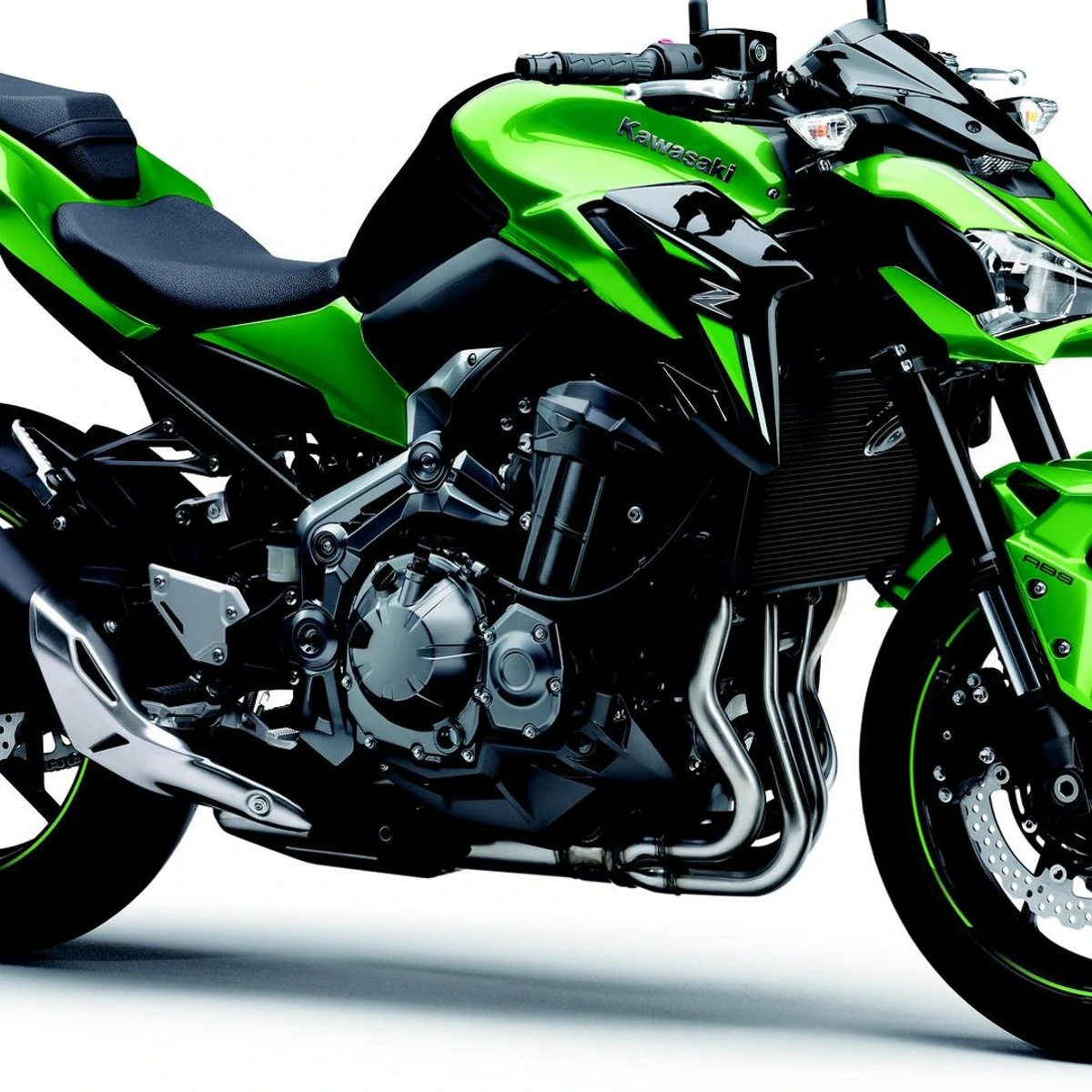 Kawasaki lança supernaked Z900 por R$ 41.990