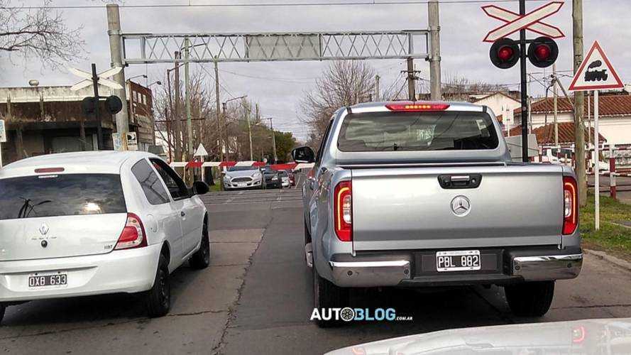 Flagra - Mercedes-Benz Classe X 250 Power