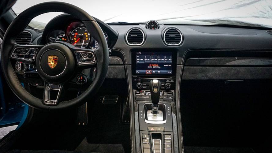 Comparativo Audi TT RS x Porsche 718 Boxster GTS