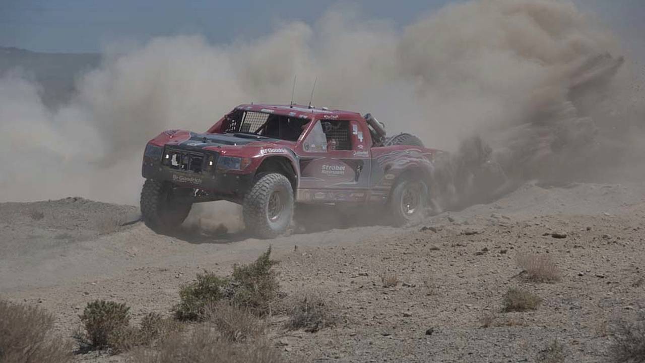 Strobel motorsports comes all the way from back east to race every one of the BITD races, and he is really making the trips pay off with consistent up-front finishes at this year’s races.