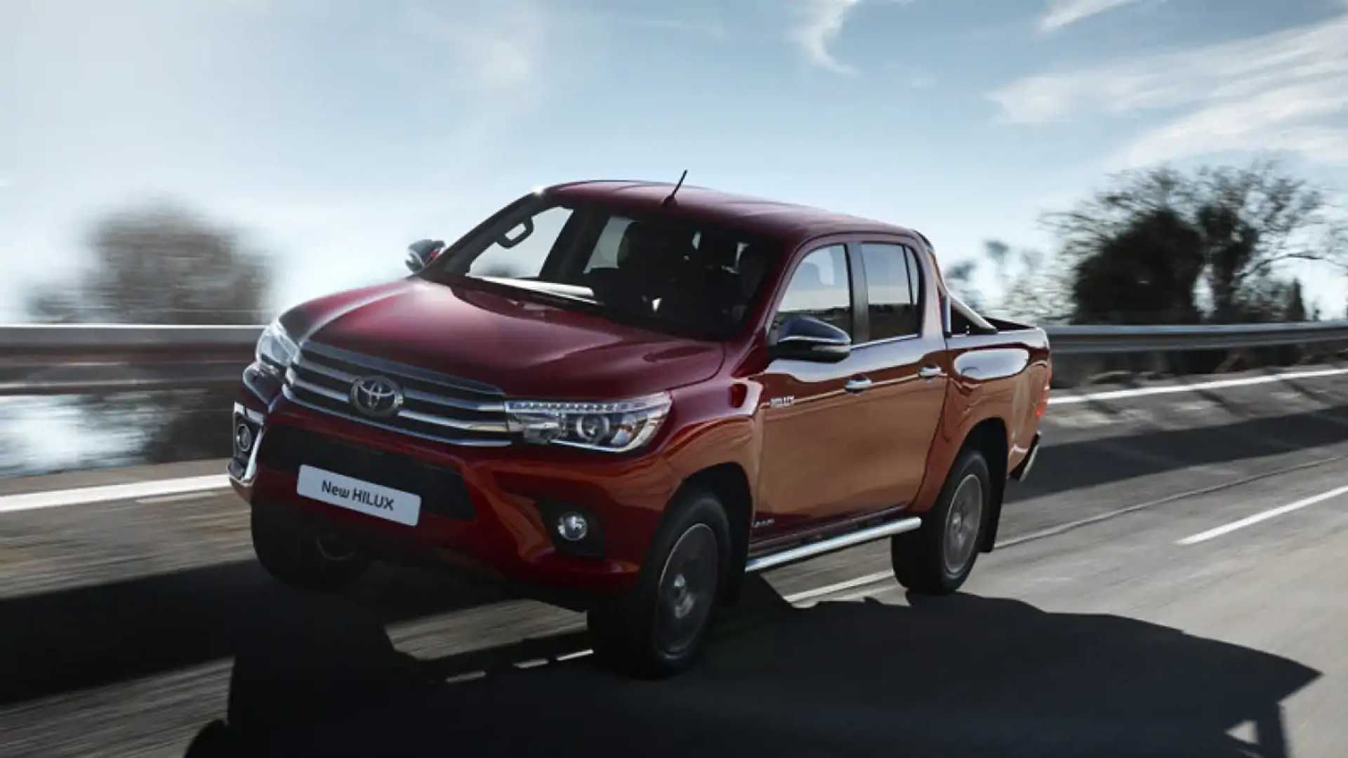 Toyota Hilux, Prova Su Strada | Omnifurgone.it Foto