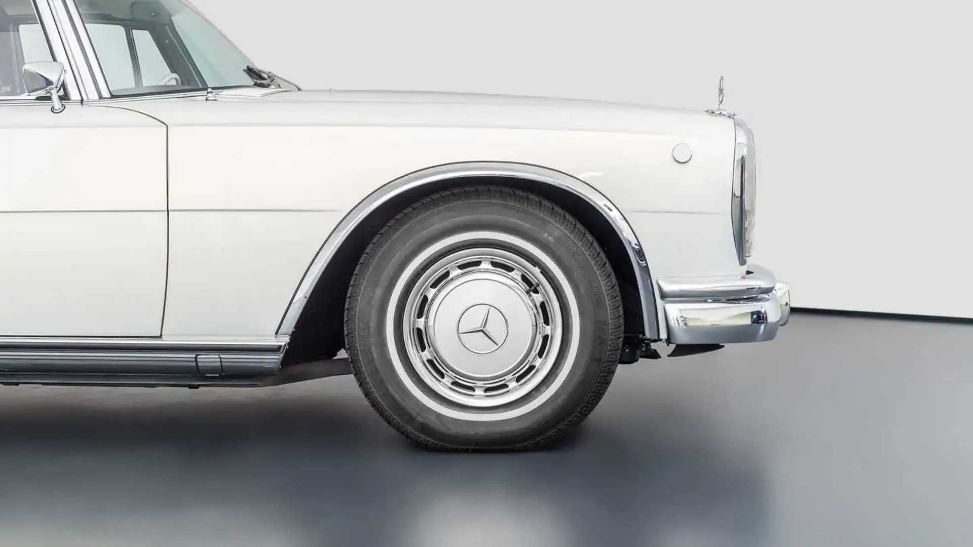 mercedes-600-pullman-maybach.jpg