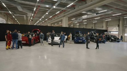 tesla officially opened factory berlin