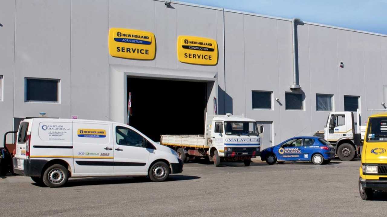 dealer trattori agricoli