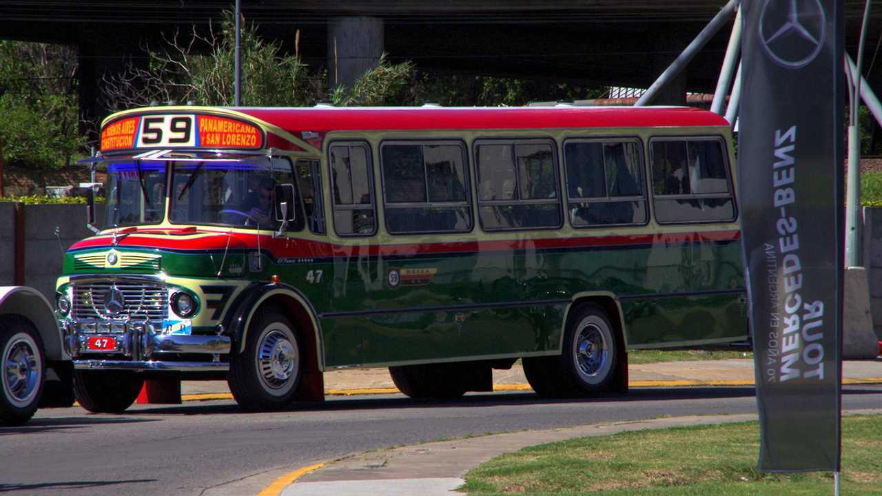 70 años de Mercedes-Benz Argentina: la caravana que faltó