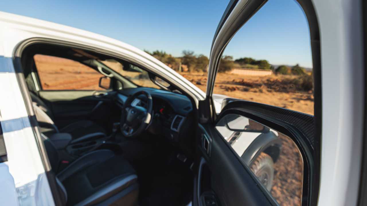 Ford Ranger Raptor antiproiettili by SVI