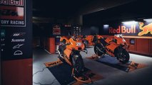 KTM RC 8C Track Experience - MotoGP Garage