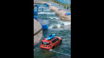 Jeep Renegade contro le rapide