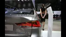 Lexus al Salone di Parigi 2016