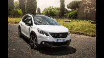 Peugeot 2008, la prova dell'Apple CarPlay