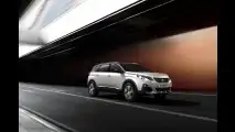 Peugeot 5008 2017 002