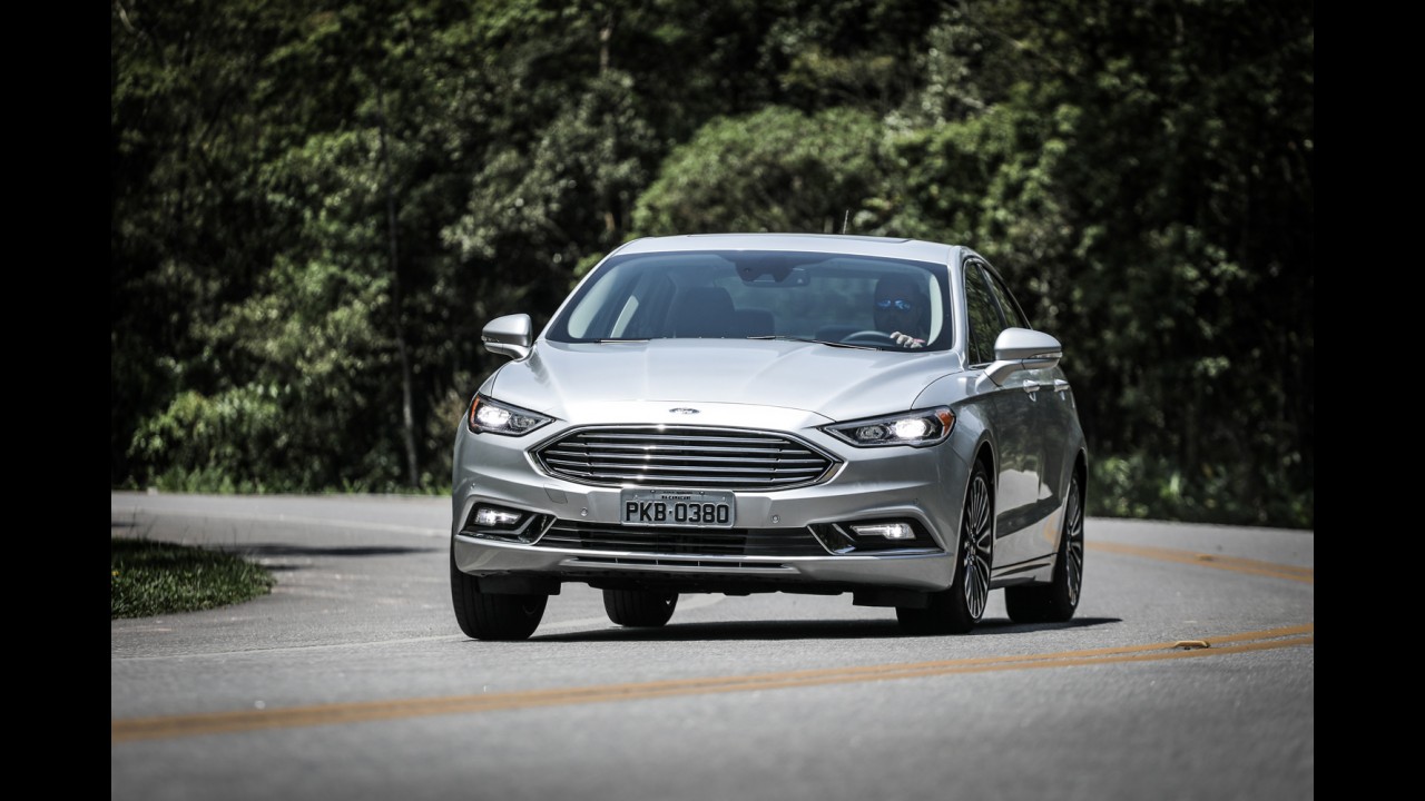 Teste CARPLACE: Ford Fusion 2017 evolui para manter o absolutismo