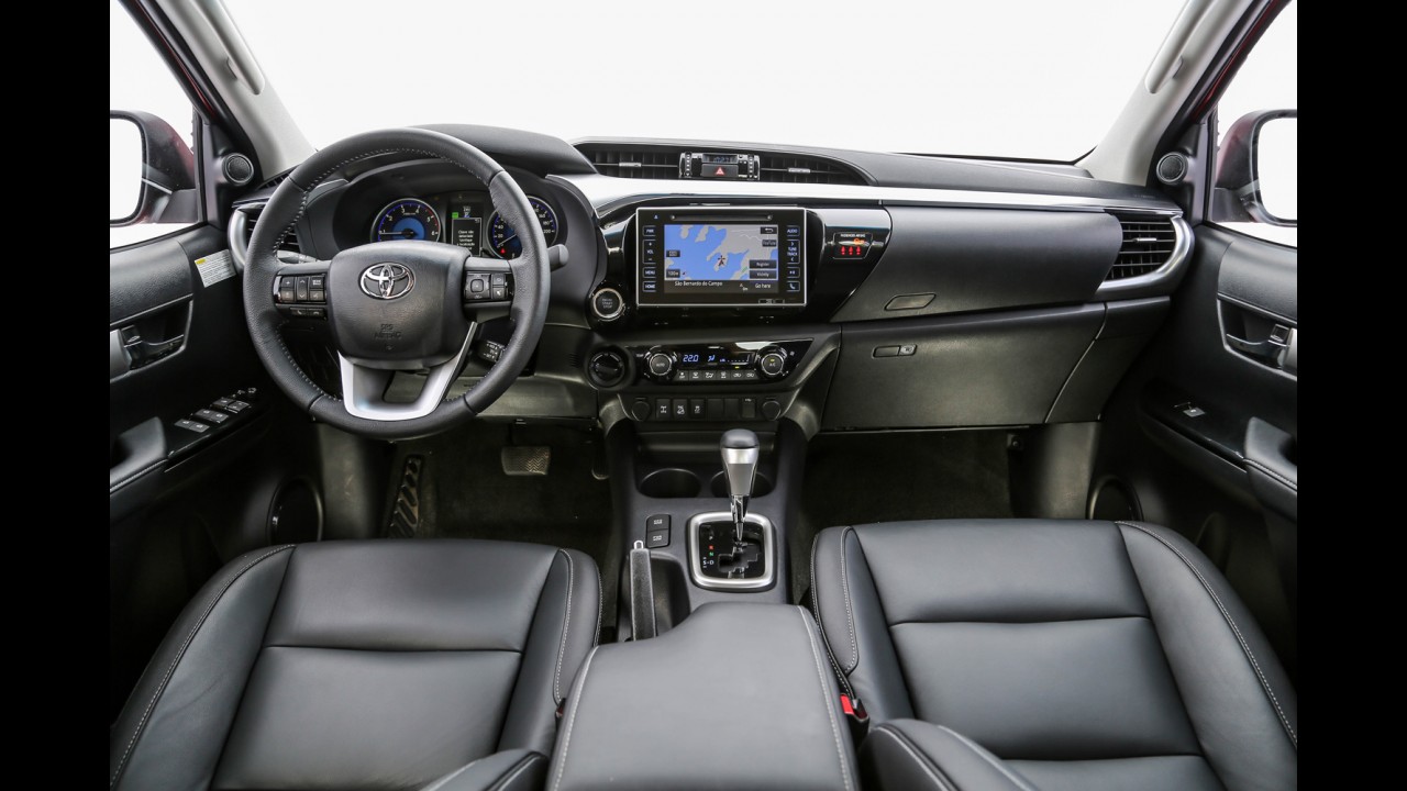 Teste CARPLACE: nova Hilux eleva patamar da categoria, mas vale R$ 190 mil?