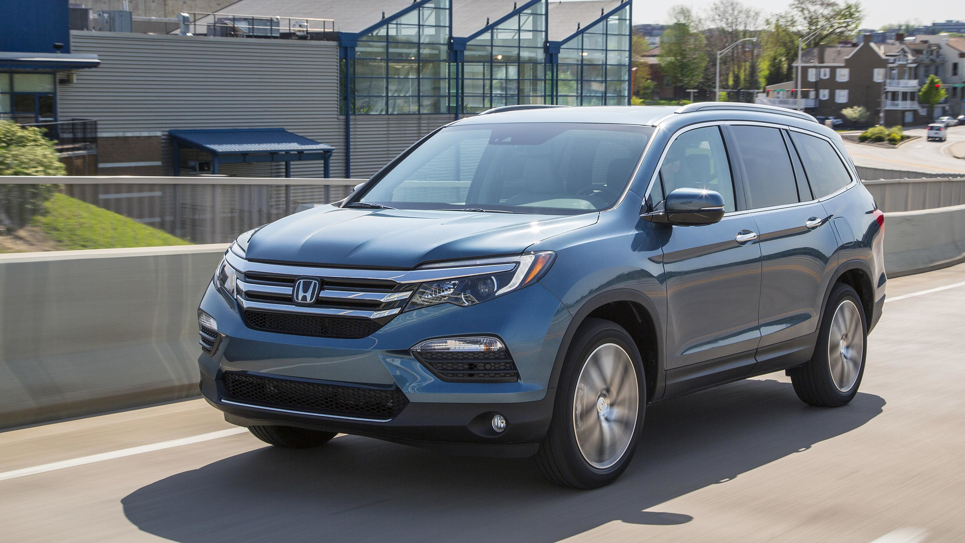 2017 Honda Pilot Updated Except For The One Thing We Wanted Most