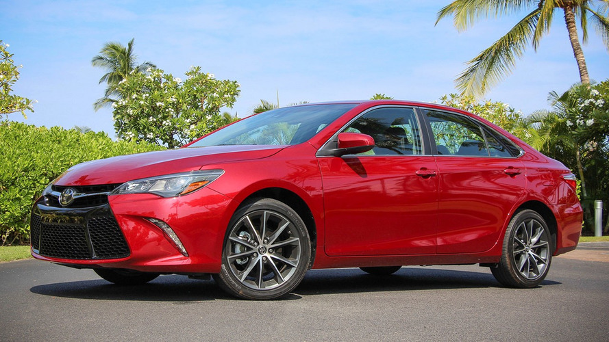 Toyota Camry 2015