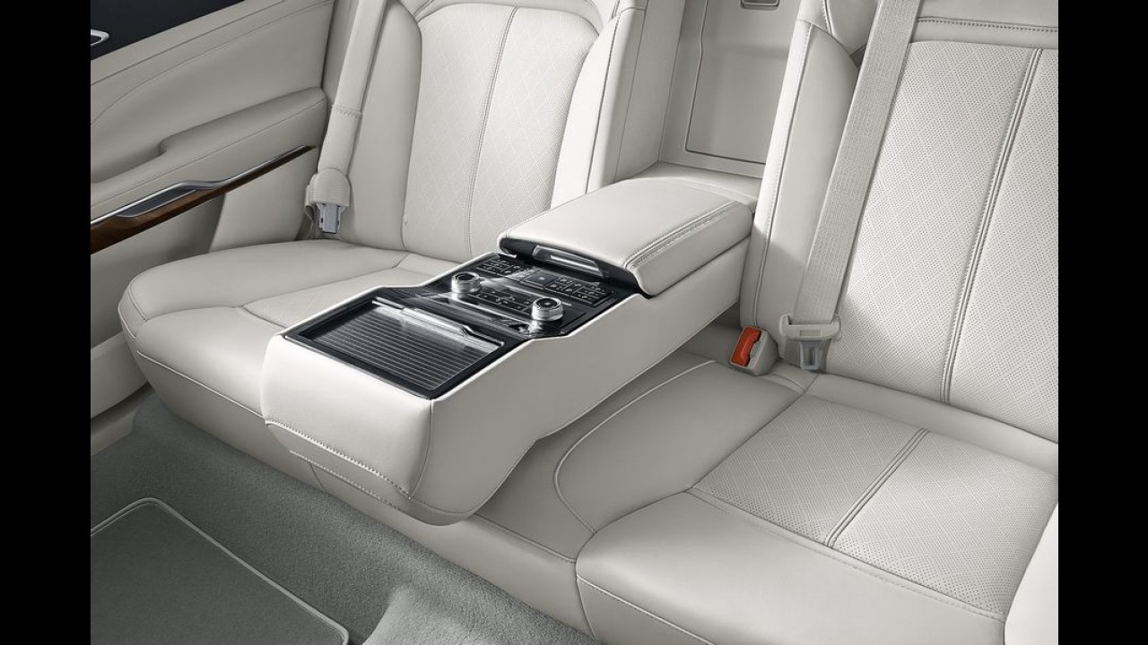 Topo de linha da Ford, novo Taurus 2016 é apresentado ao público - veja fotos