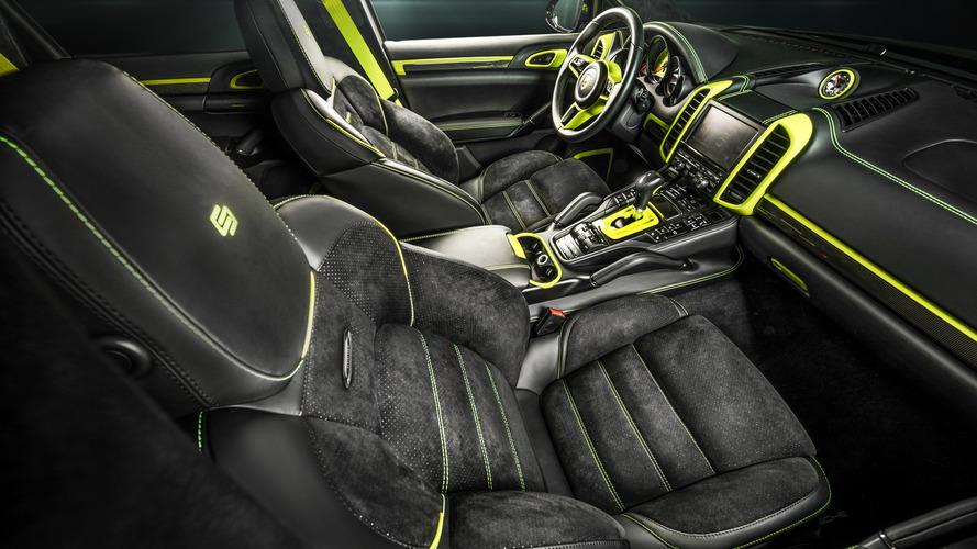 Porsche Cayenne S by Carlex Design