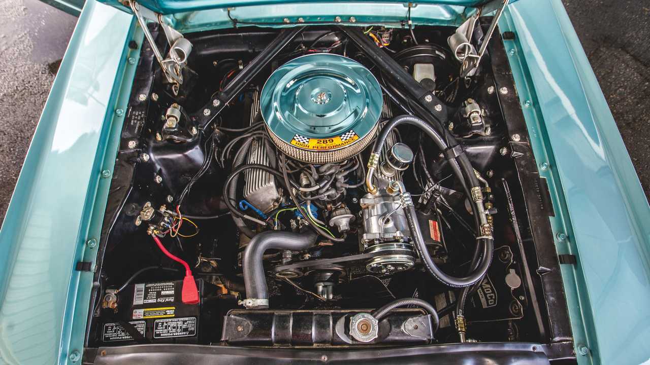 ford_mustang_hardtop_66