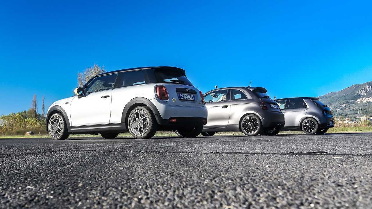 Drag Race | 500e VS Mini VS Honda e