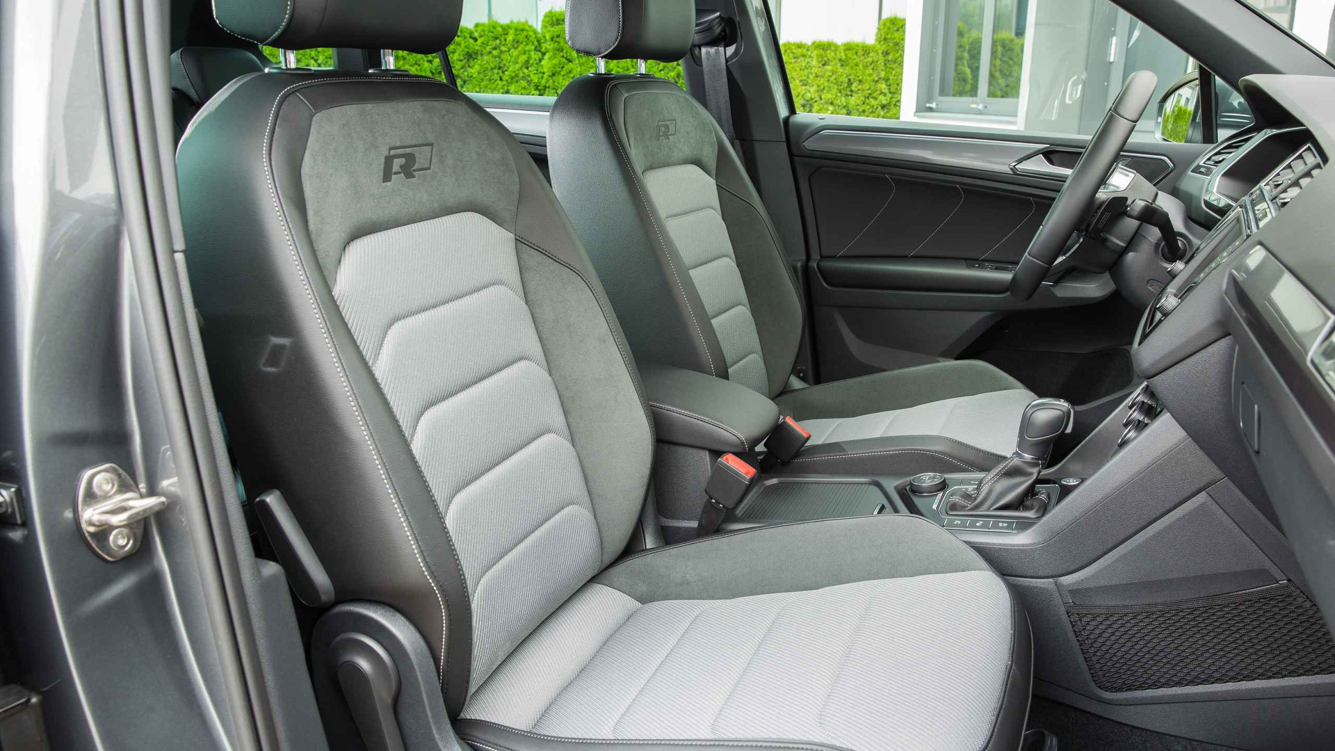 Vw Tiguan 2017 Interior vw-tiguan-2017-interior