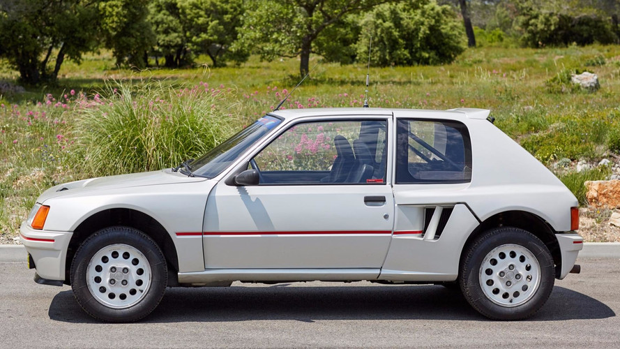 Peugeot 205 T16