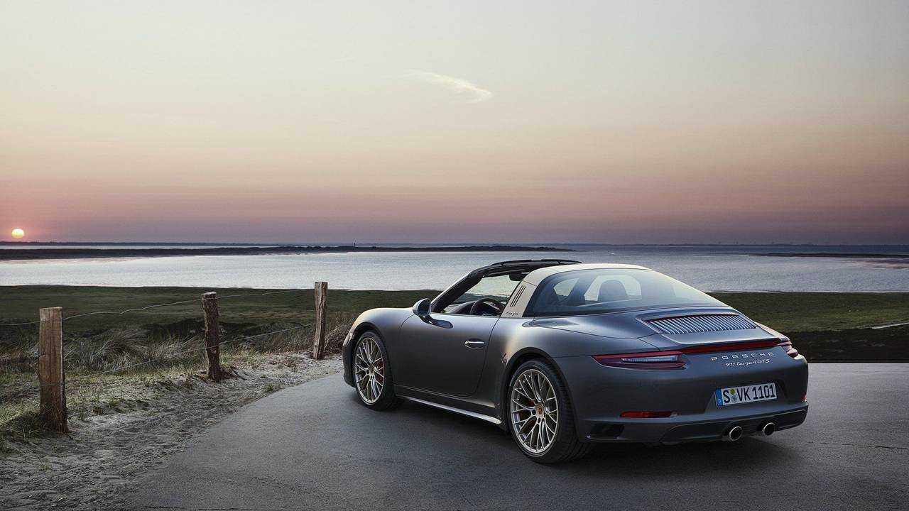 Porsche 911 Targa 4 GTS Exclusive Manufaktur Edition