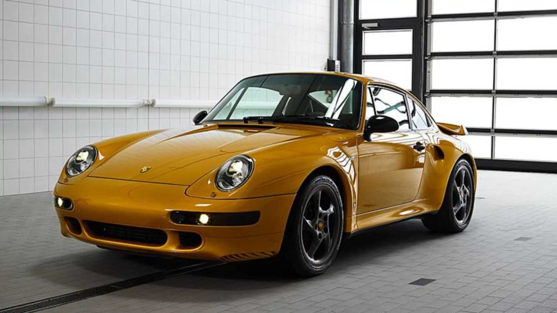 Porsche volta a produzir 911 refrigerado a ar