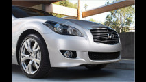 Infiniti M