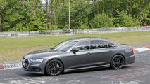 Yeni Audi S8 Nürburgring'de