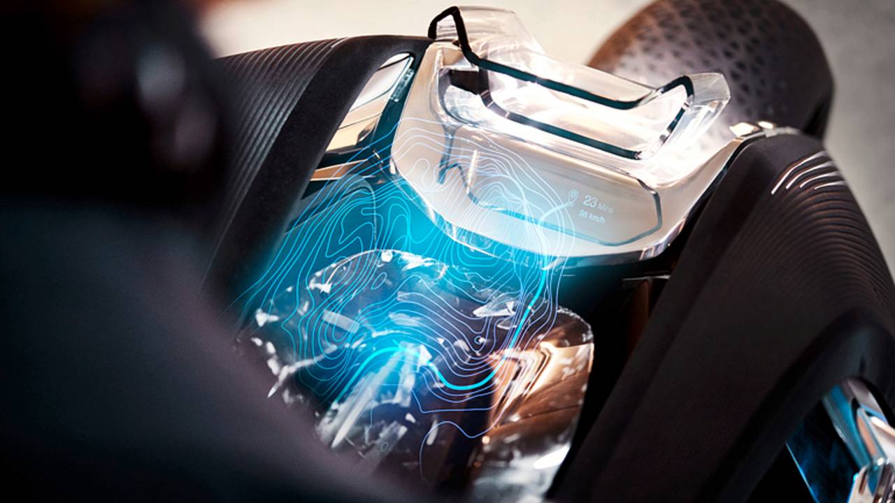 <em><strong>Here is a sneak peek at the proposed BMW Motorrad VISION NEXT 100 H.U.D. information system.</strong></em>