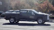 Chevrolet 2500 HD Crew Cab Spy Shots