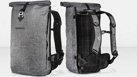 ogio throttle backpack review